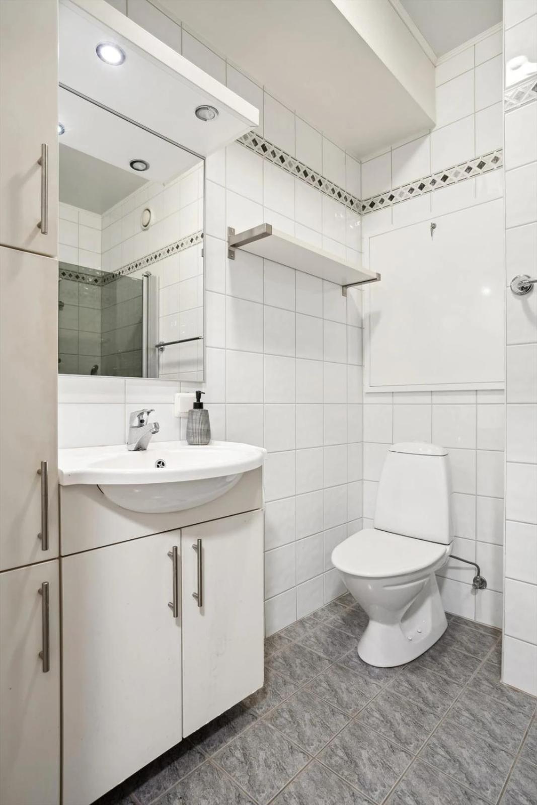 Sentral Leilighet, 2 Soverom, Opptil 5 Personer Appartement
